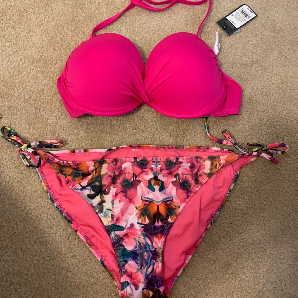 Bathing suite